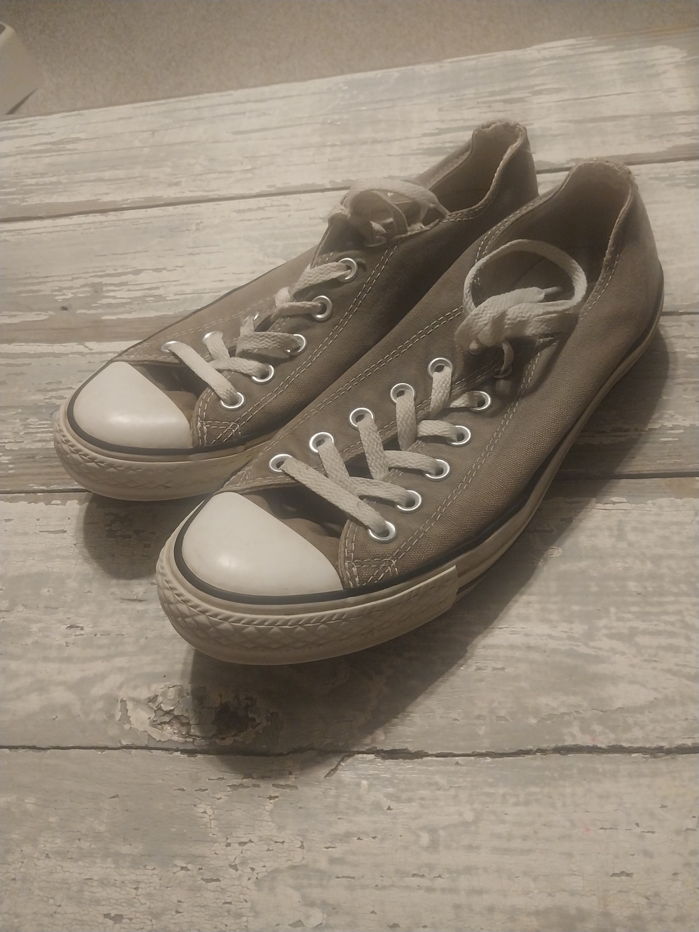 Converse Low-Top Canvas Sneakers in Taupe and White